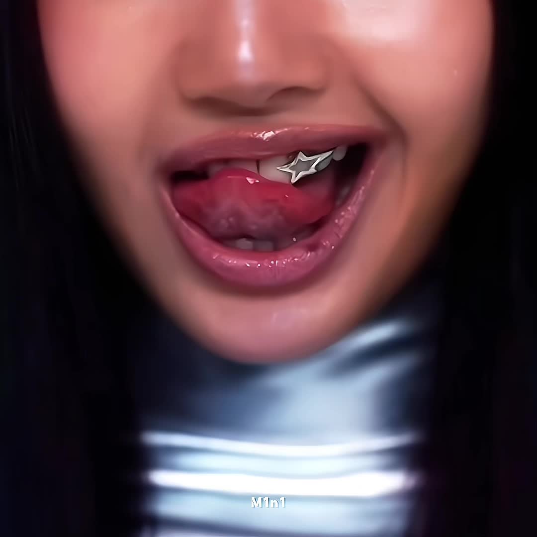 @QU33N
