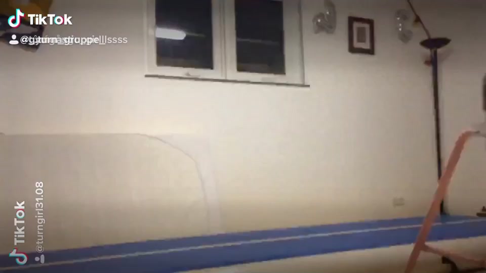 @🤸&zwj;♂️💙