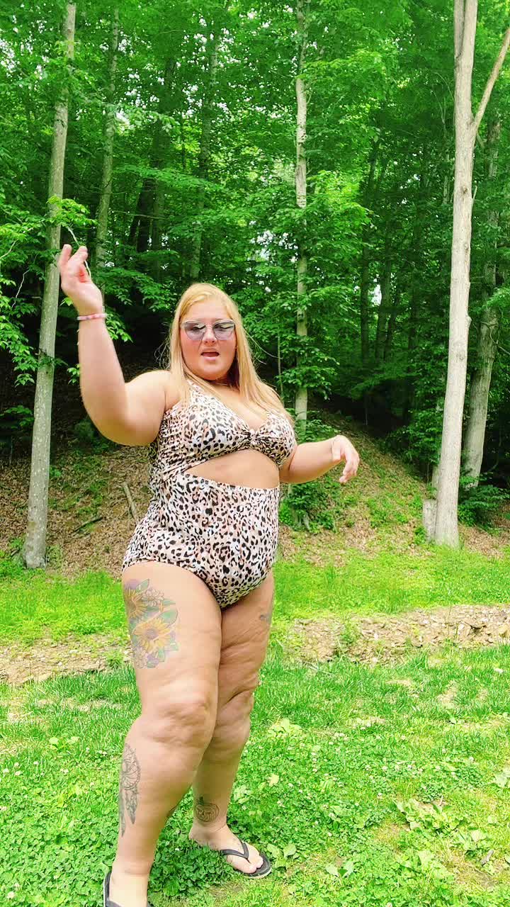 @LindsayWV89