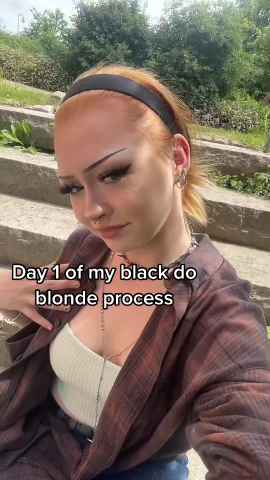 @Ewiee