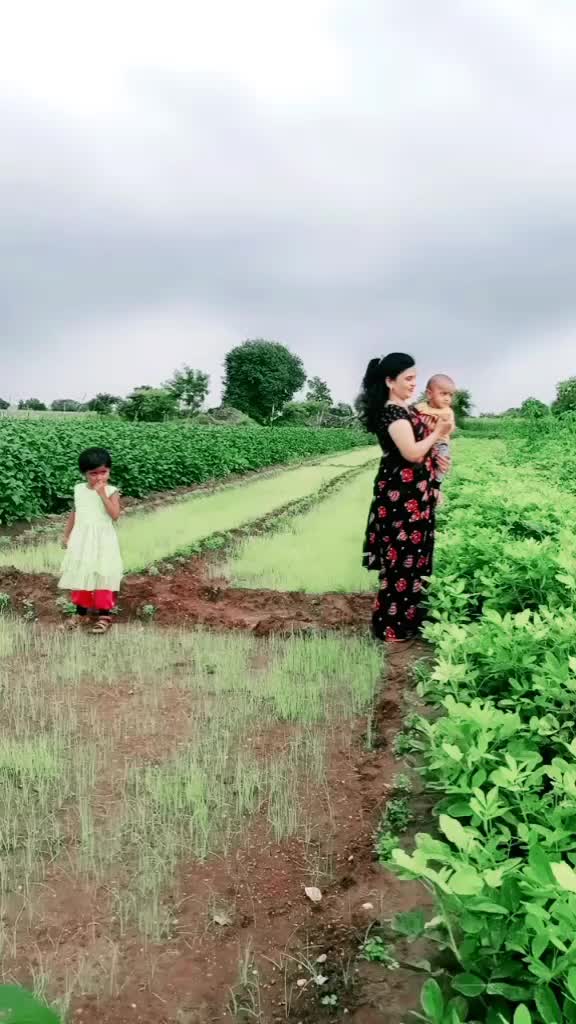 @SUREKHA SHINDE,NASHI