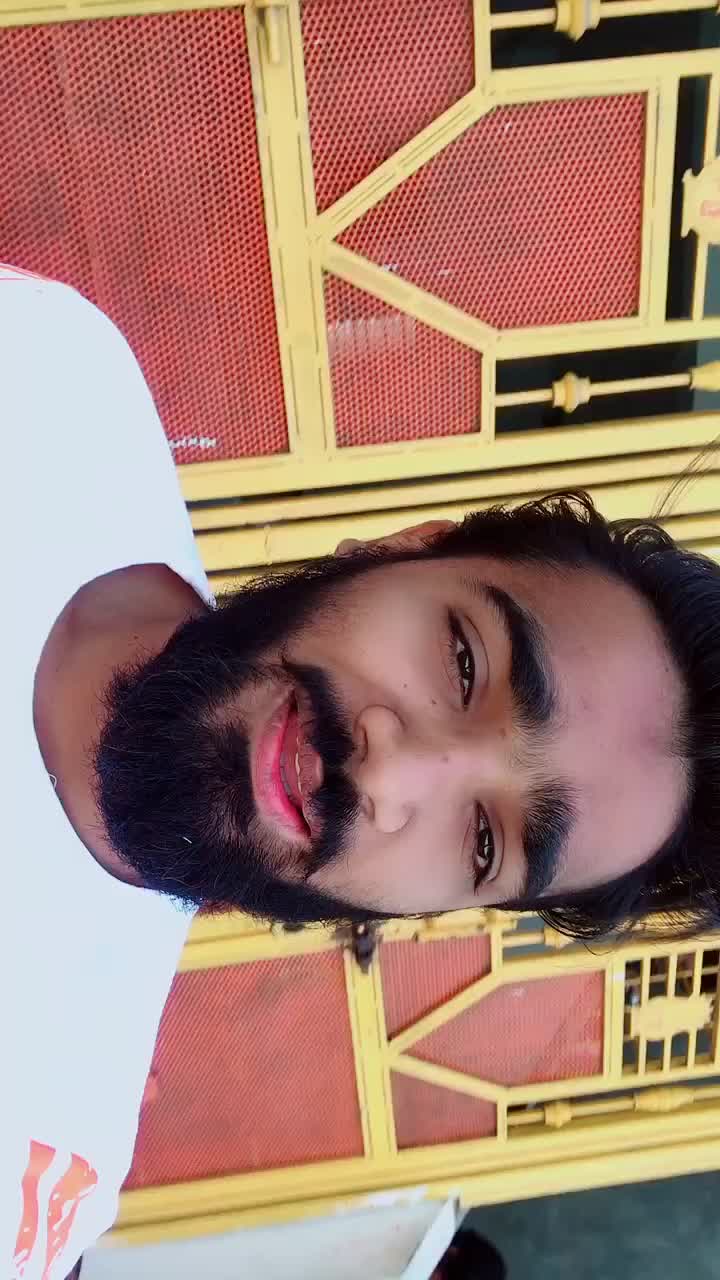 @mr_aaryan_22