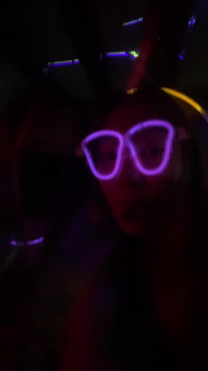 @Violet