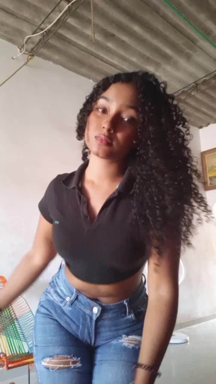 @Camila💗
