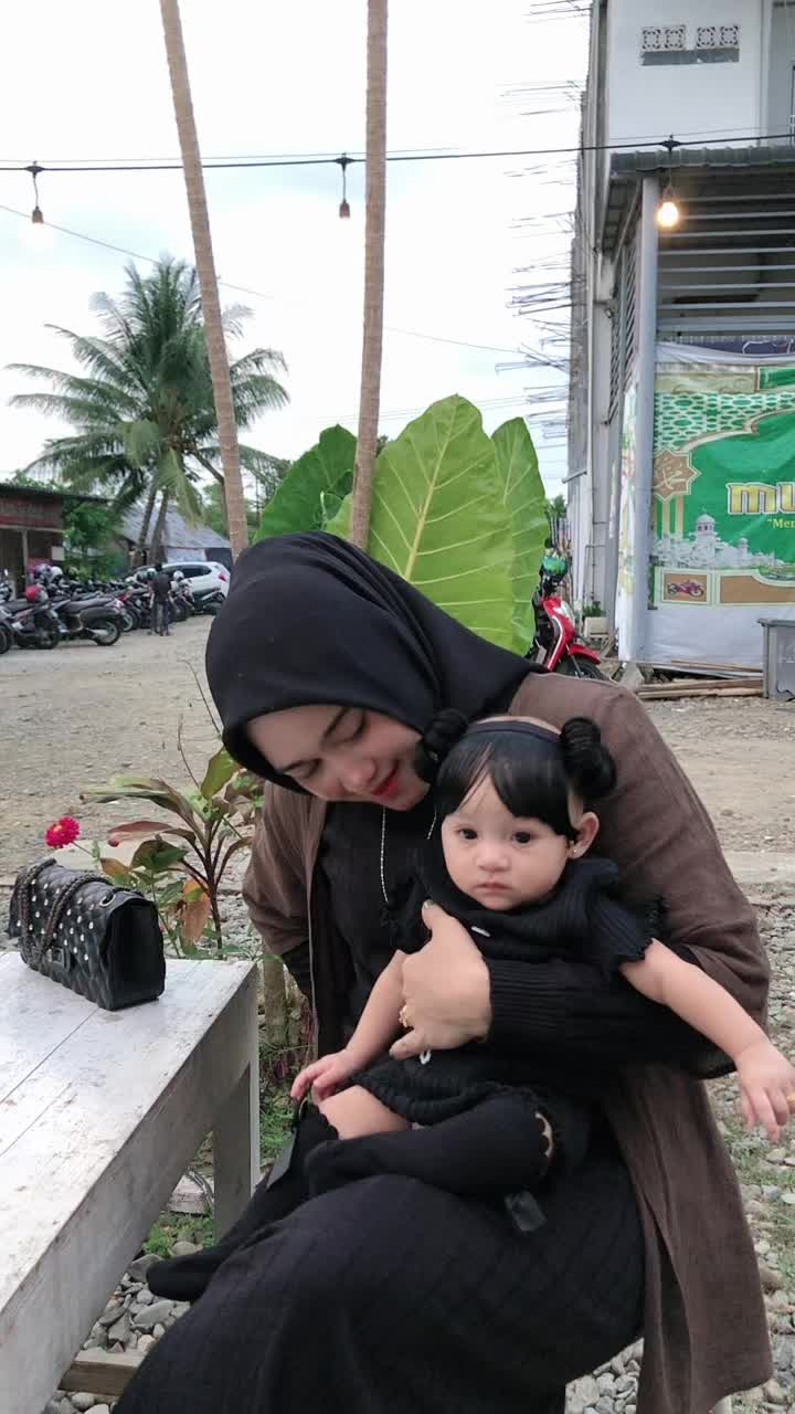 @Mama muda 🦋