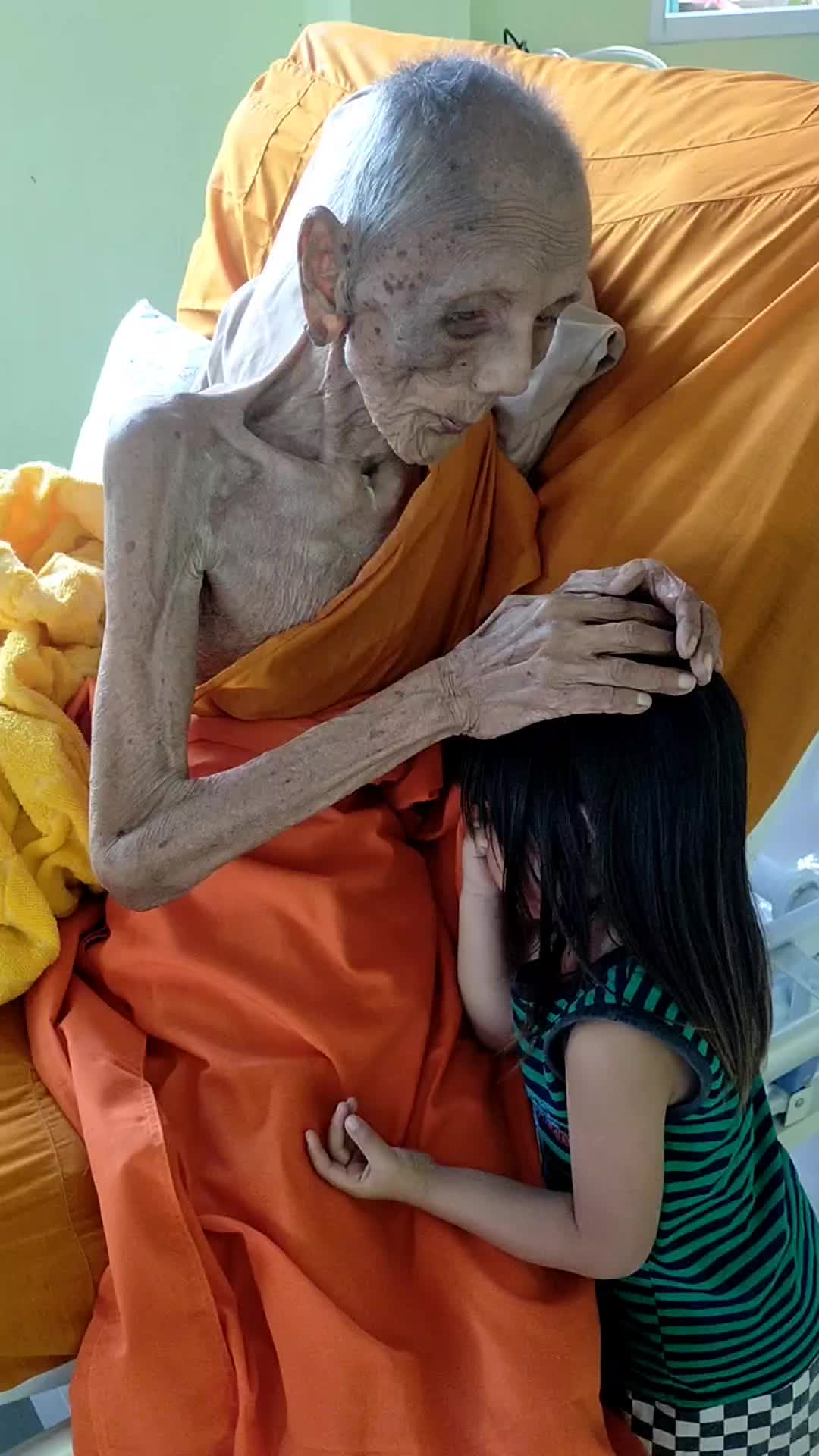 @aui.saranya