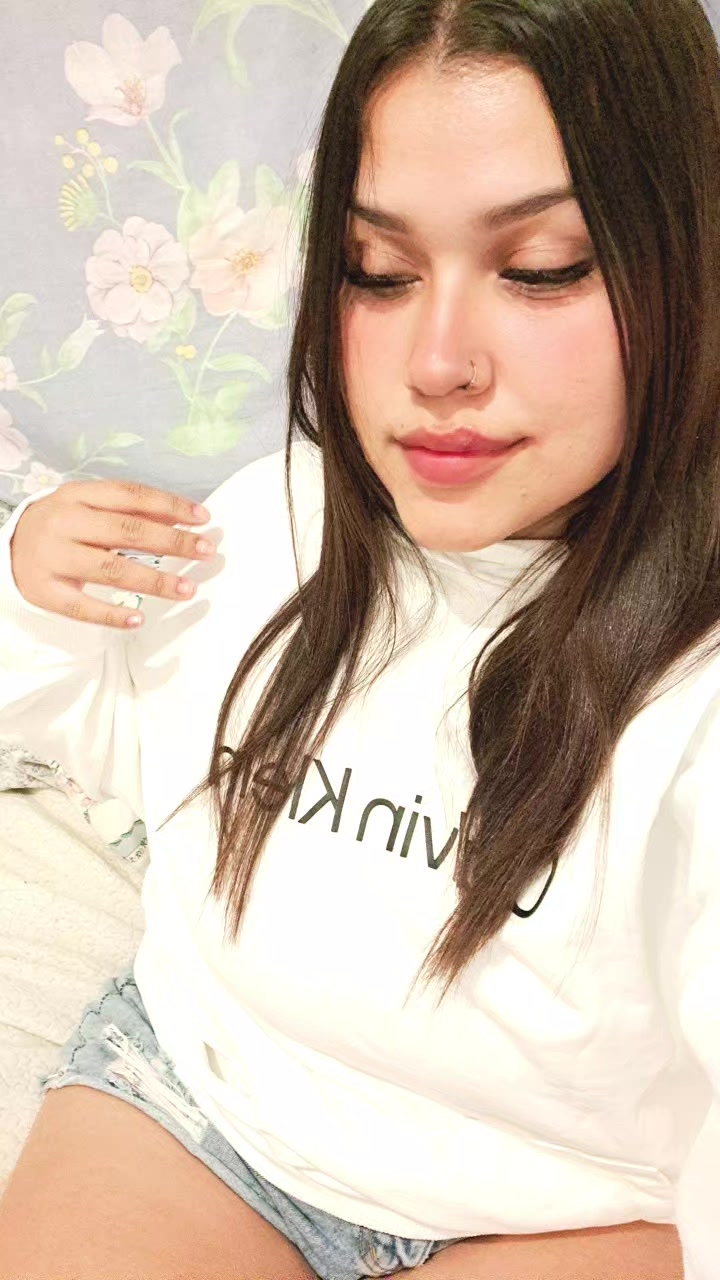 @SELENA MEL🧿