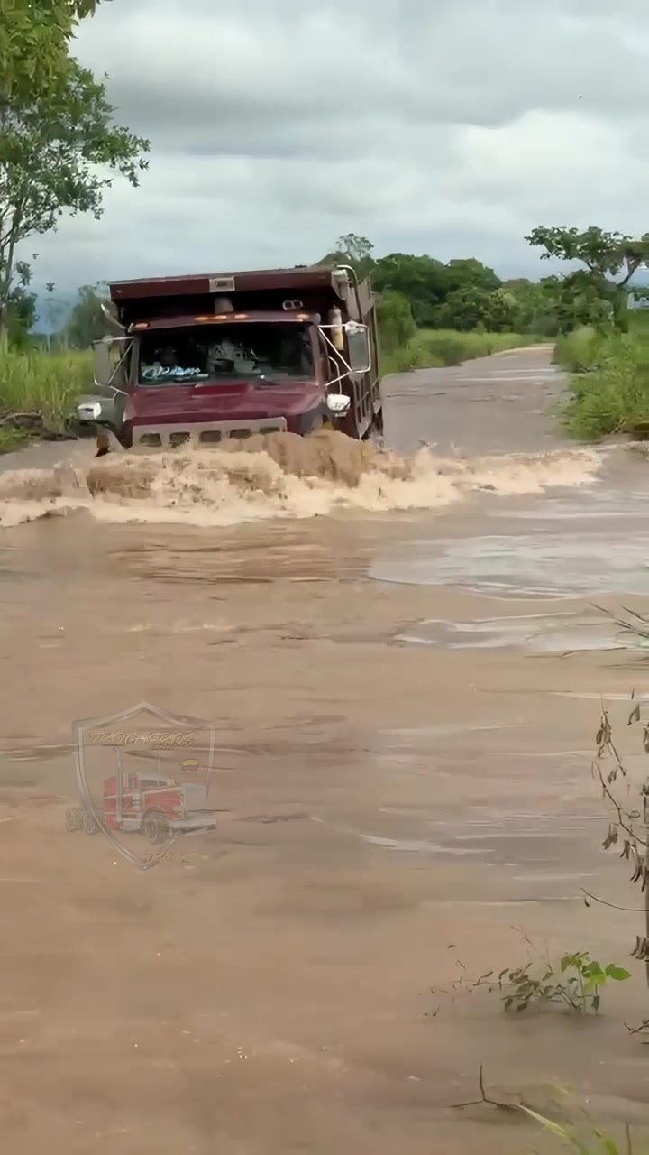 @Trocheros Trucks
