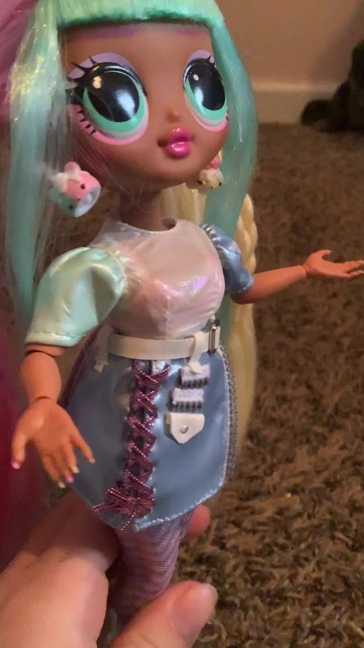 @lolomggurls