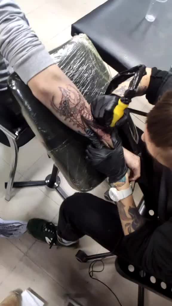 @Black Tattoo Army
