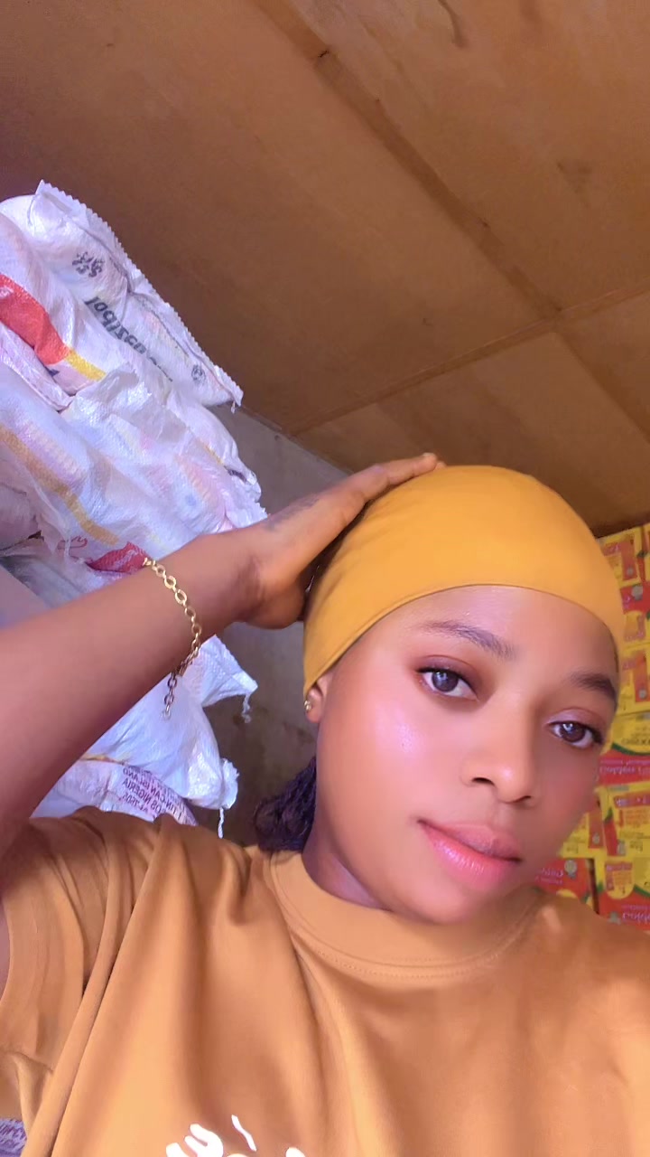 @TEMMY🤎🌸🥀