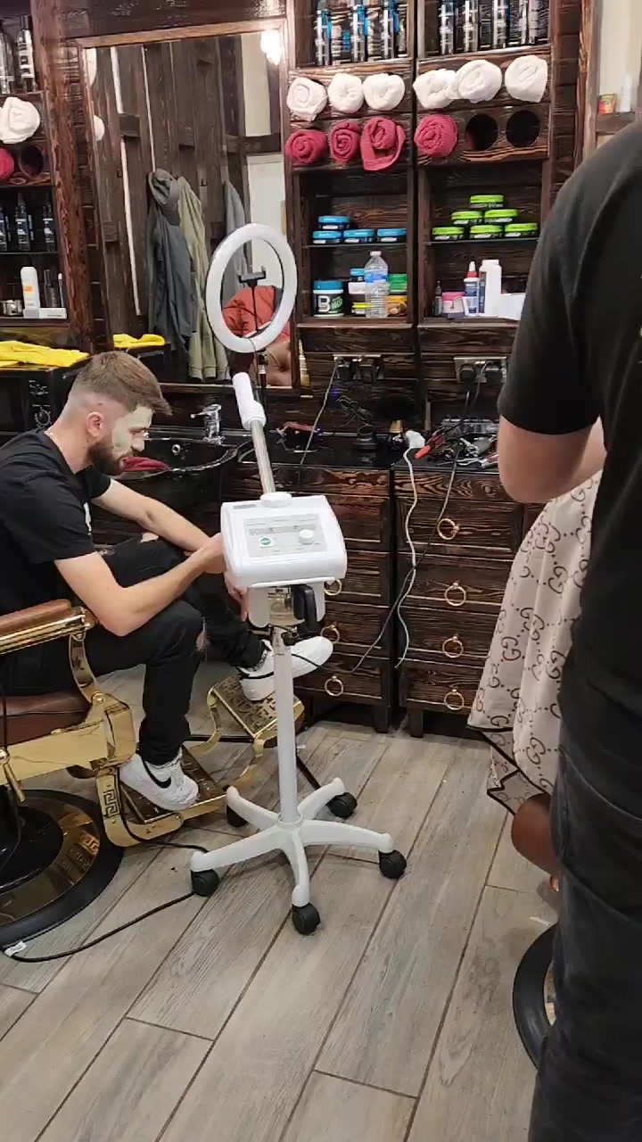 @Nemo Barber Shop London