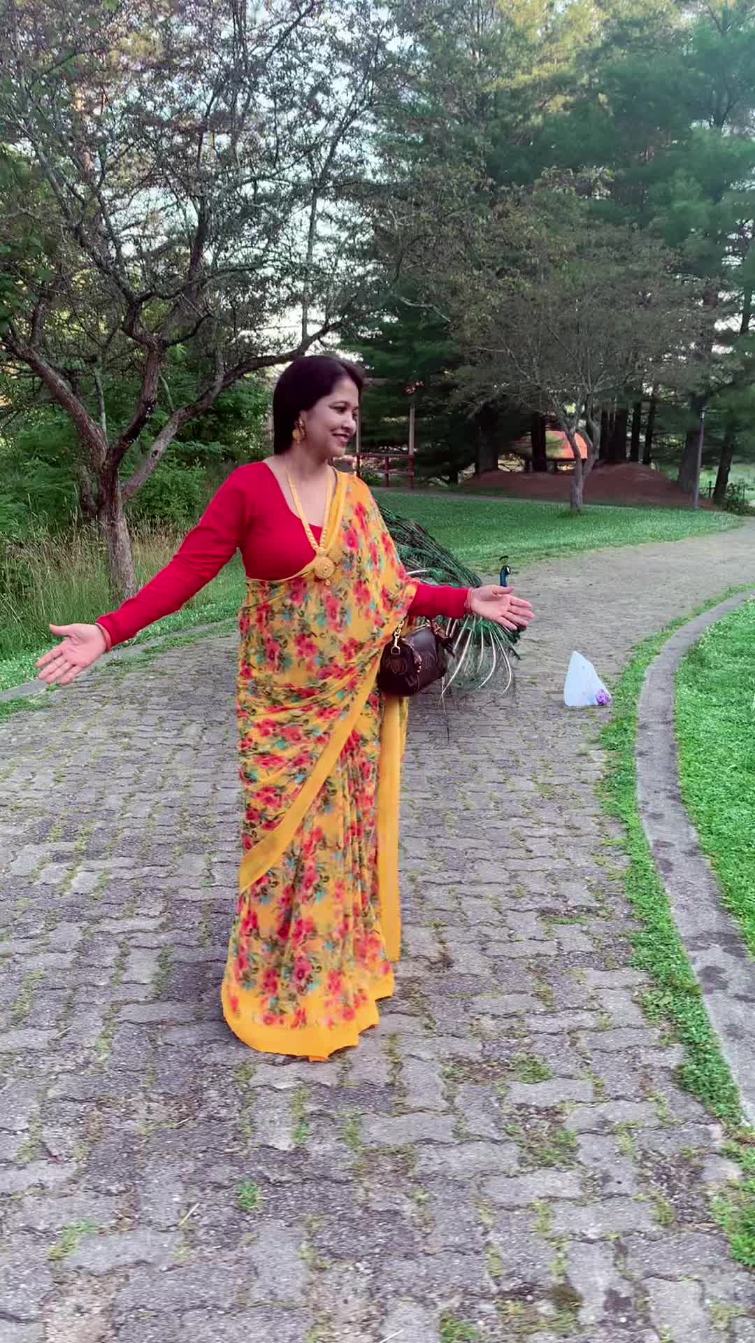 @ℒ𝒶𝓍𝓂𝒾 ℬ𝒽𝒶𝓉𝓉🇳🇵🇺🇸