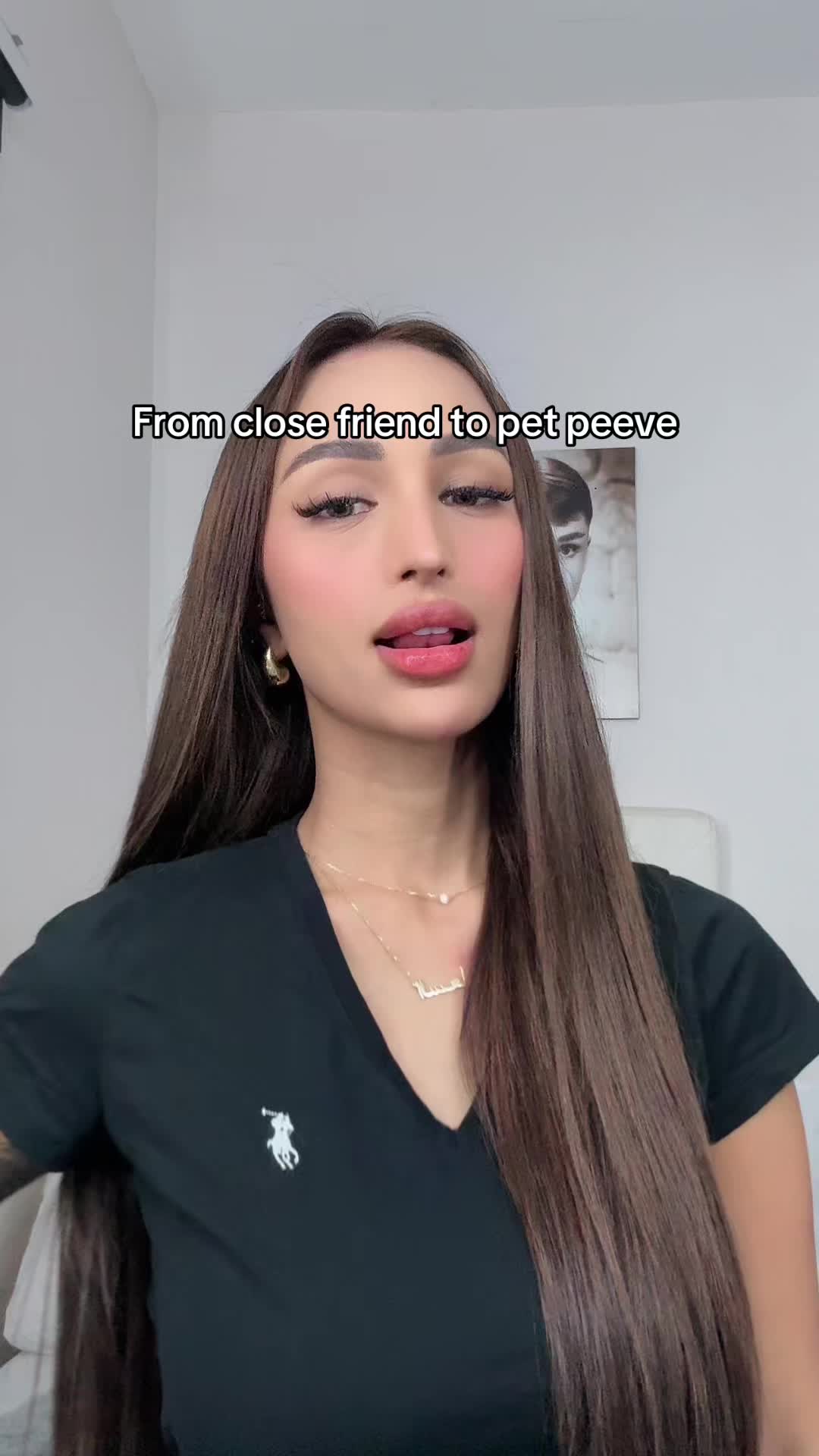 @Hollyhotdog