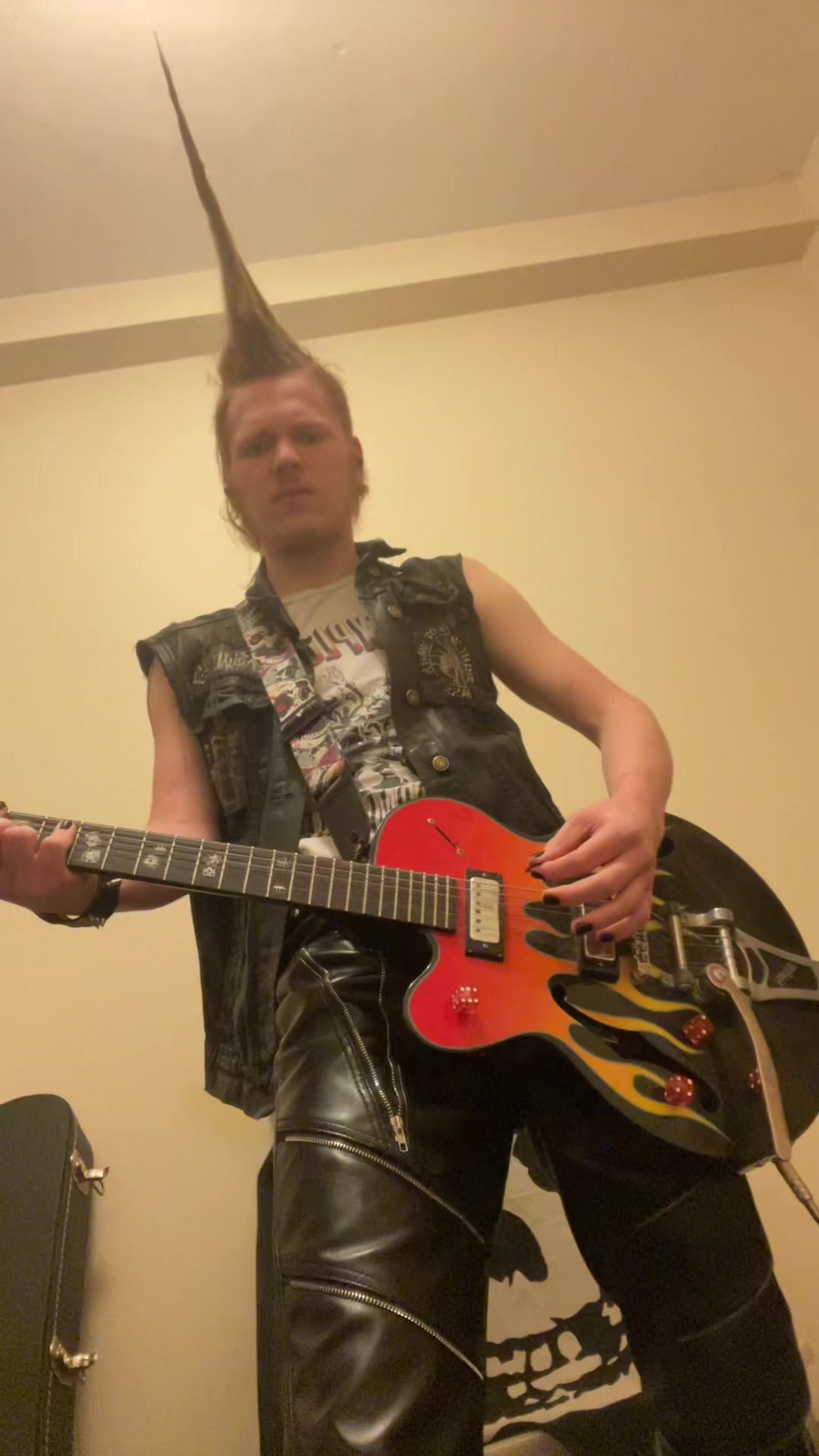 @Erotten77