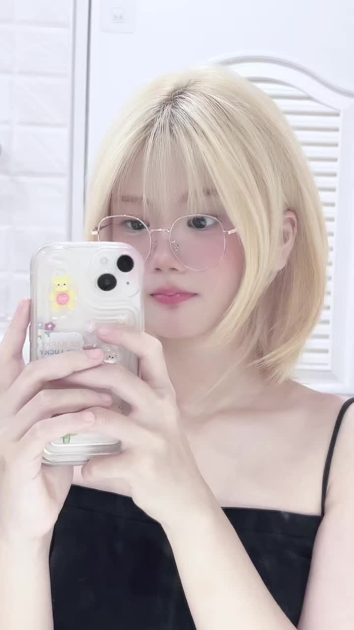 @babyyjeenee