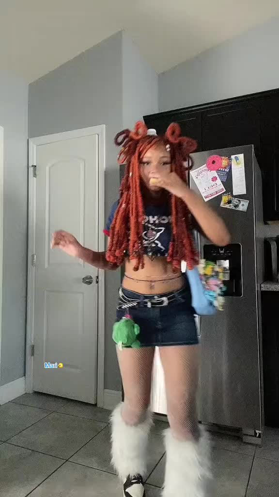 @Mari🐤