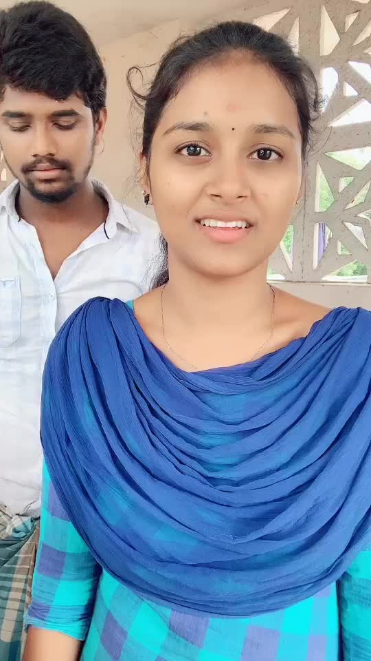 @Romeo Barath