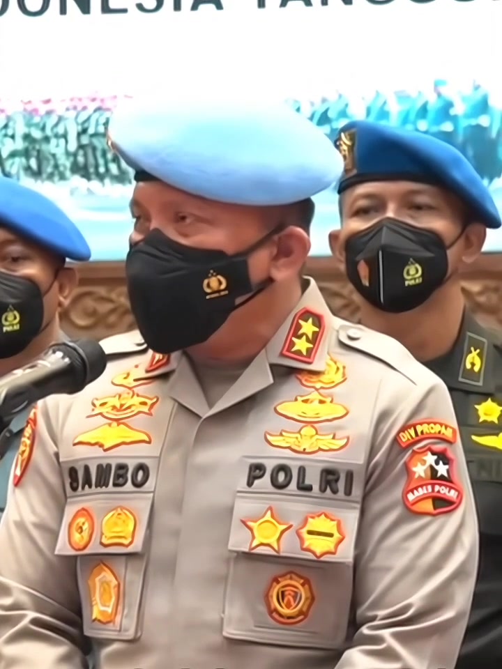 @๐ญ๐๐๐๐๐๐๐