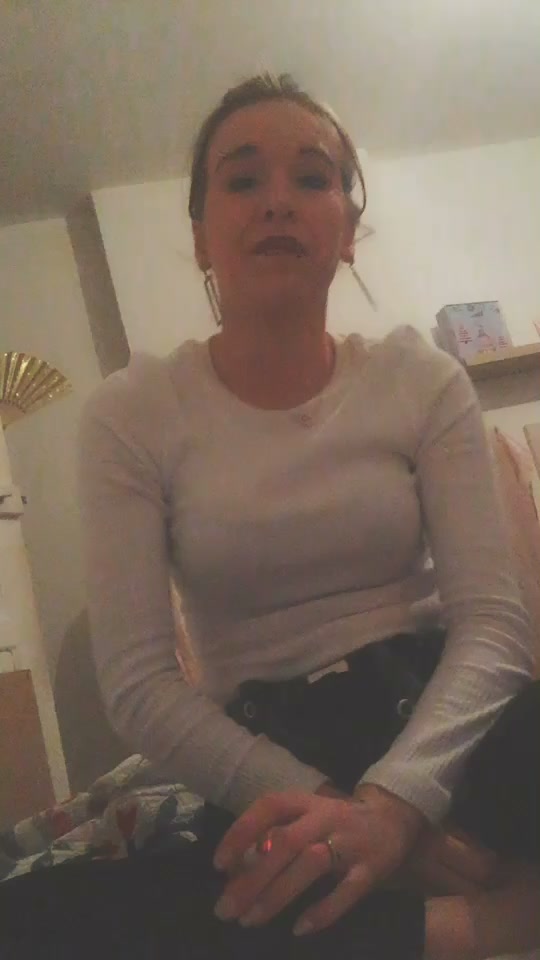 @Angekise