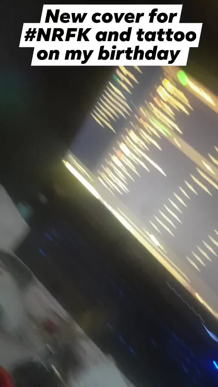 @Just2Live