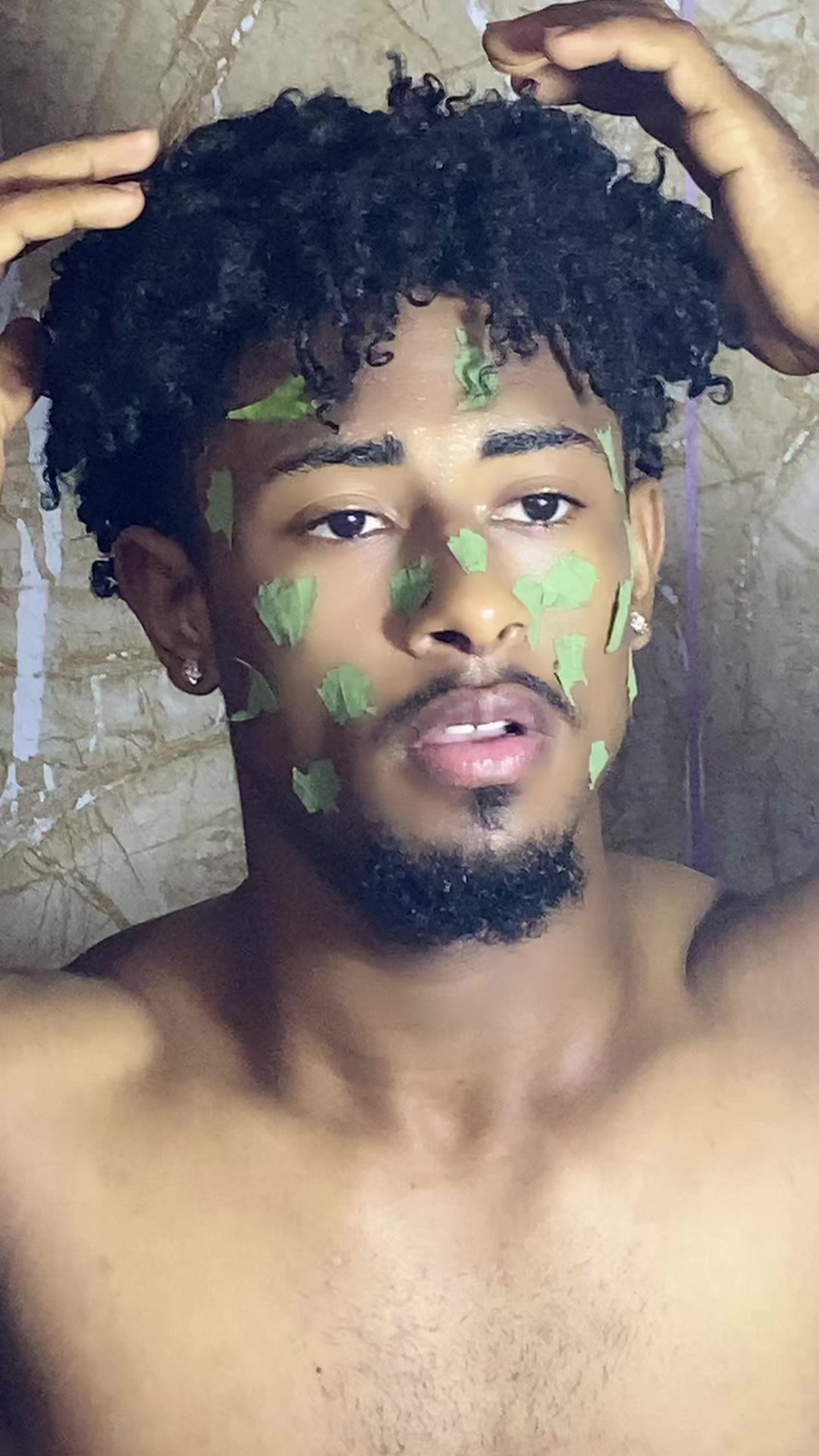 @Billy🇬🇦 😊✌