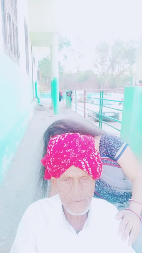 @Meera saini
