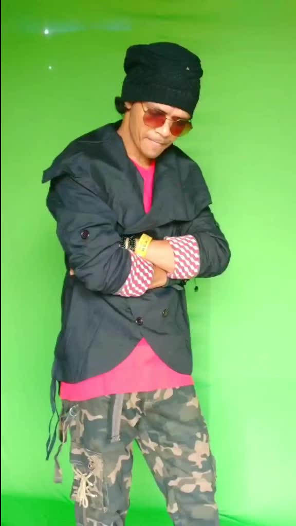 @Baad mein sabko follow kar dun
