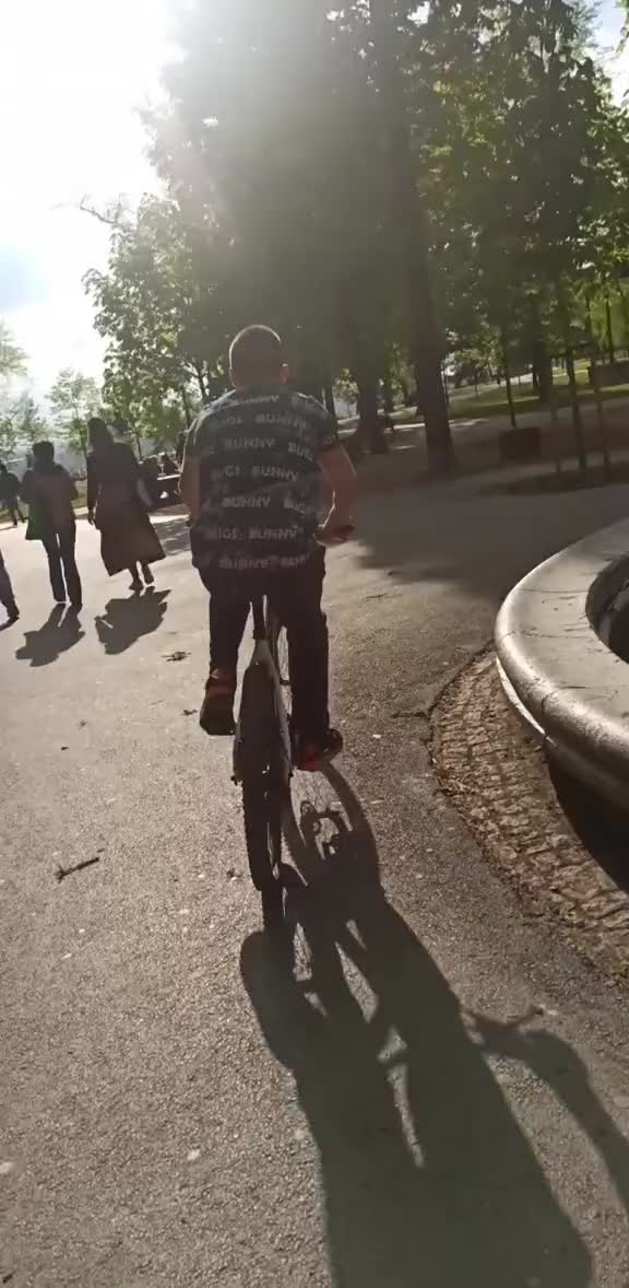 @vladastunt_