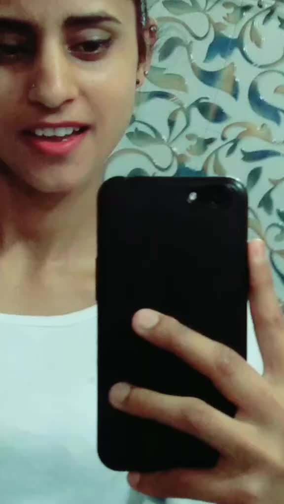 @priya_bhatt