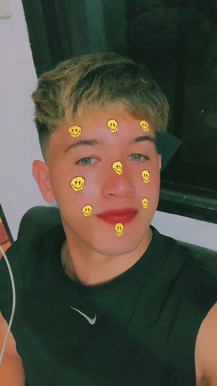 @𝓓𝓐𝓥𝓘𝓓🇵🇾