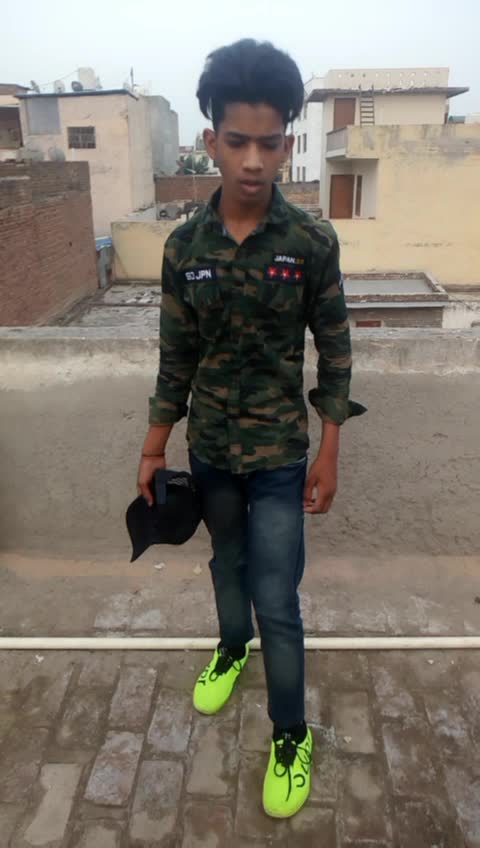 @Danish Malik 15 ✔✔