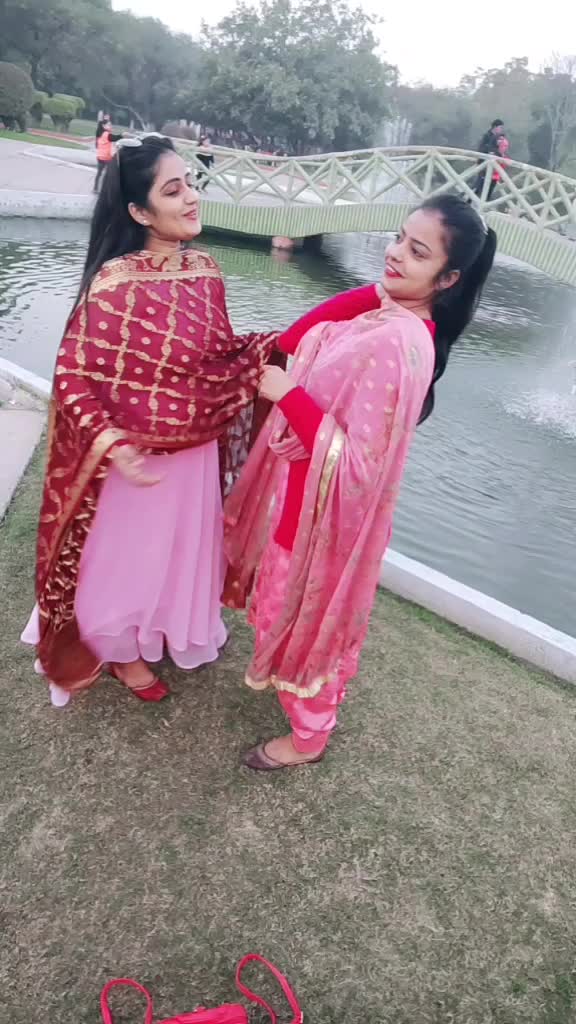 @S&iuml;mr&aring;&ntilde;j33t kaur