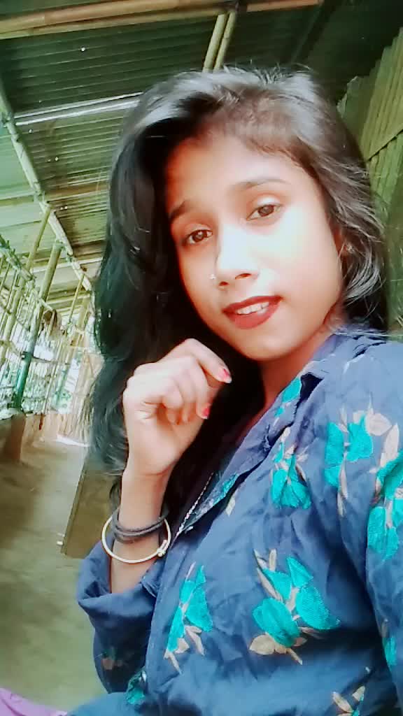 @moni11111