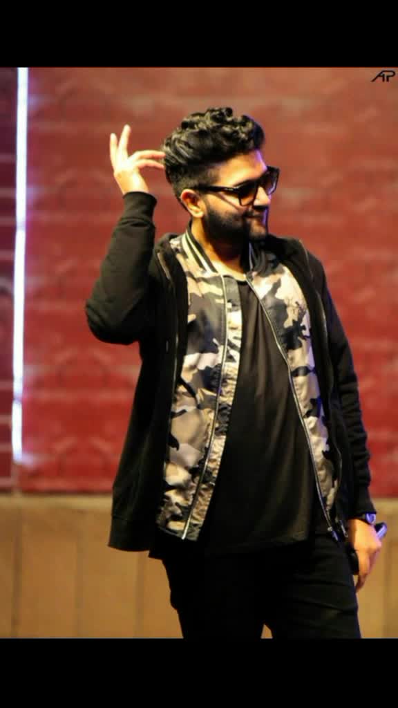 @😘Gurukifan😘