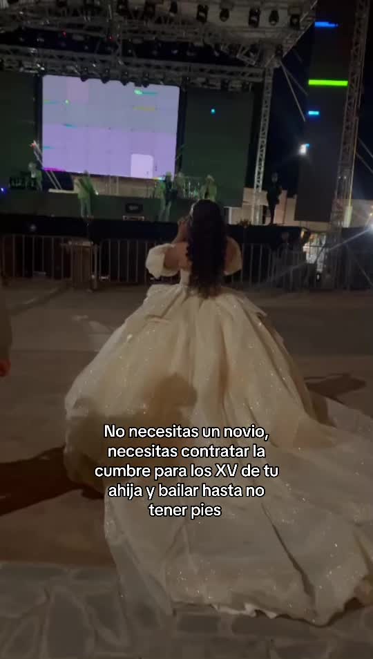 @Alexa Santellano