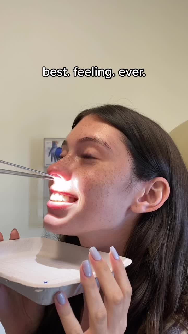 @veronica