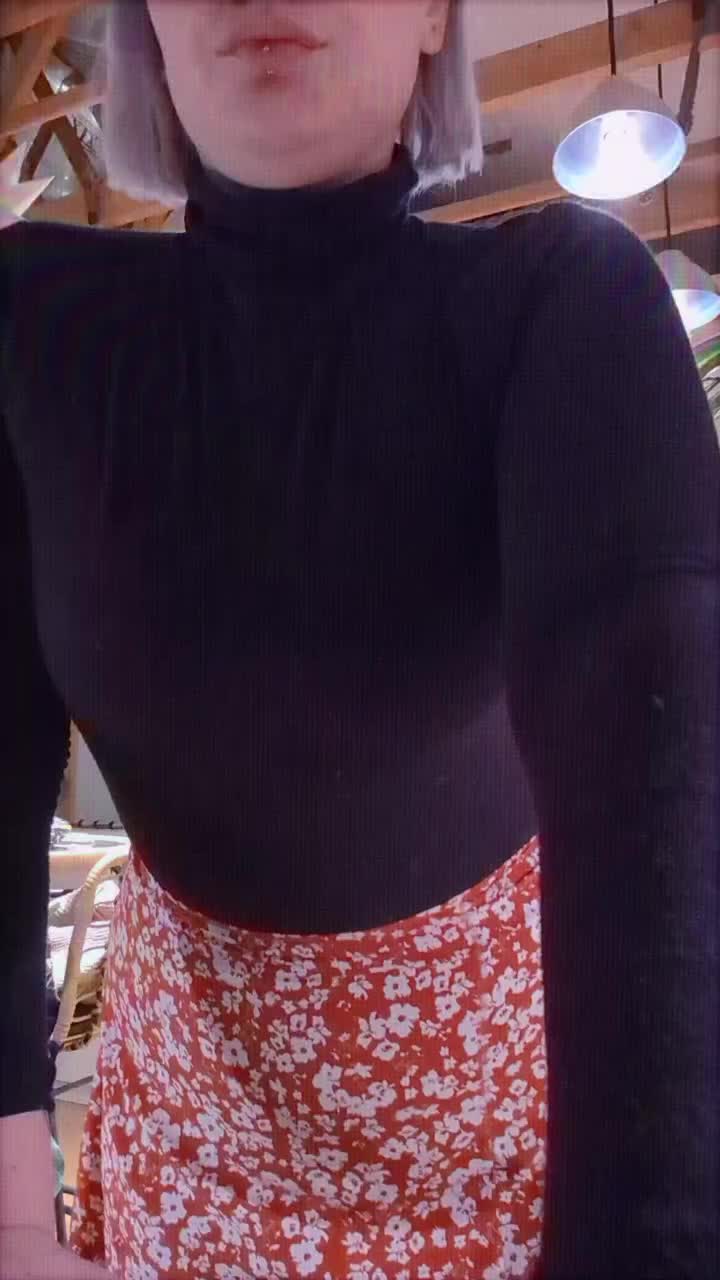 @larabirkbeck