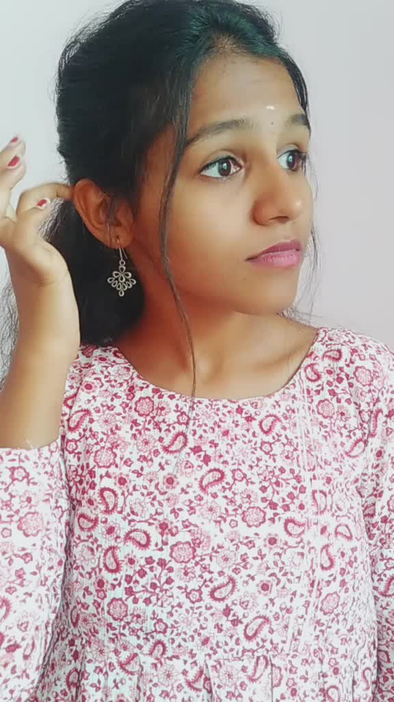 @dhanya_shetty