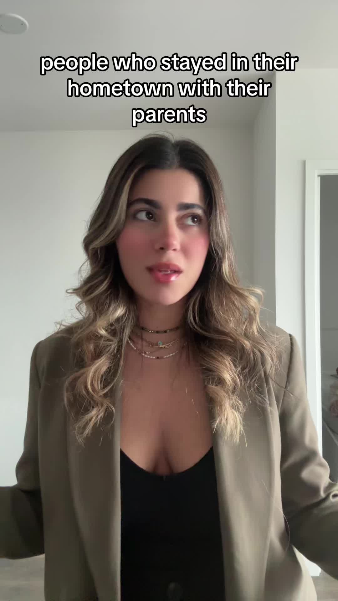 @Niusha