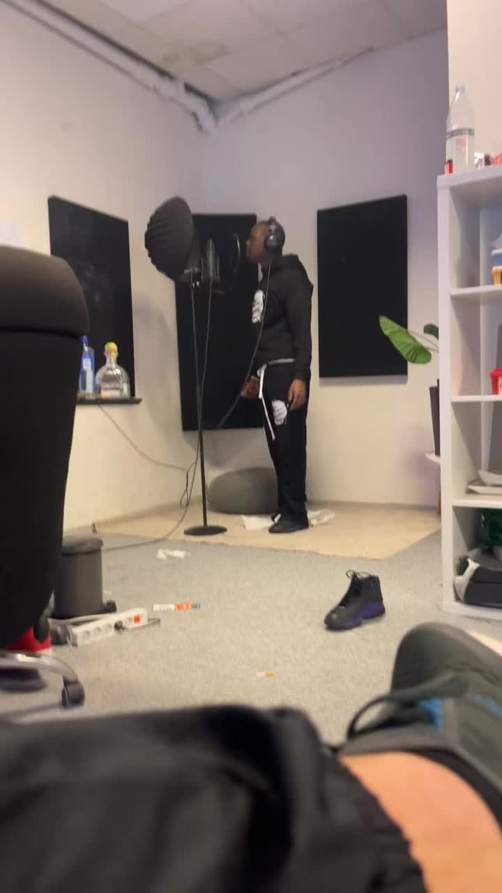 @POPPIN NEWS IN OSLO