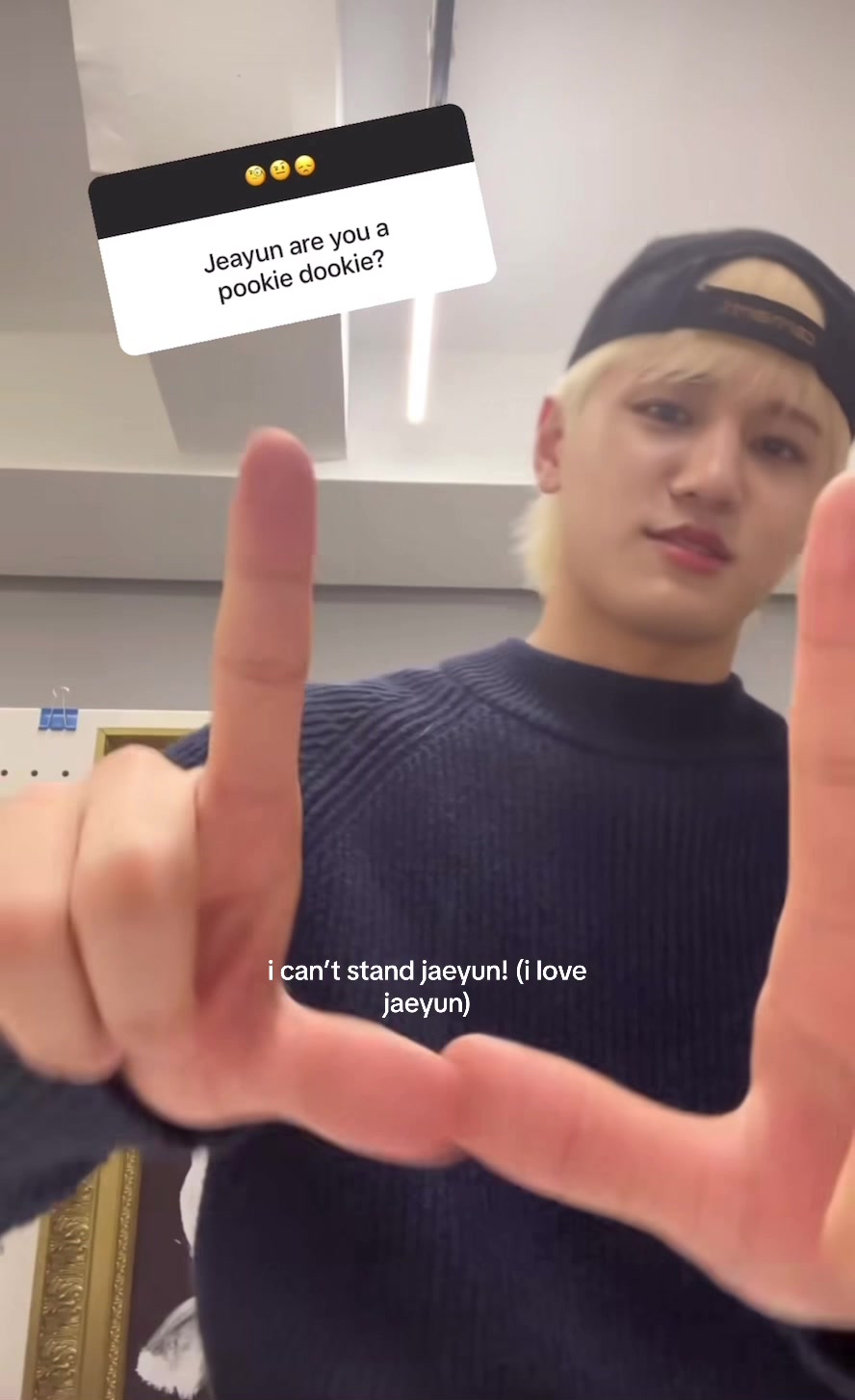 @:3