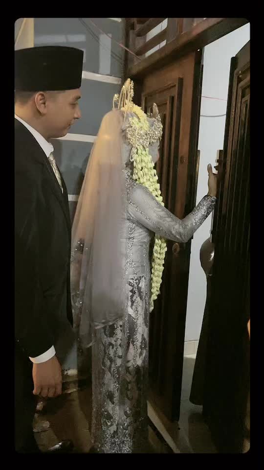 @Sari rias pengantin