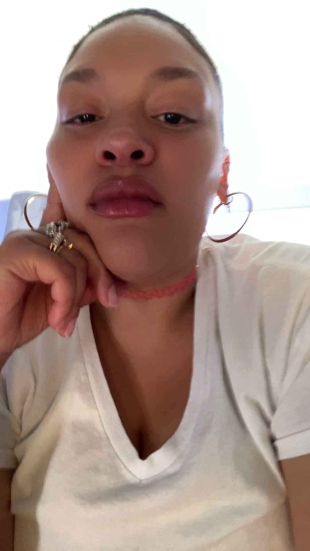 @Ghost_Queen💛🧡💛