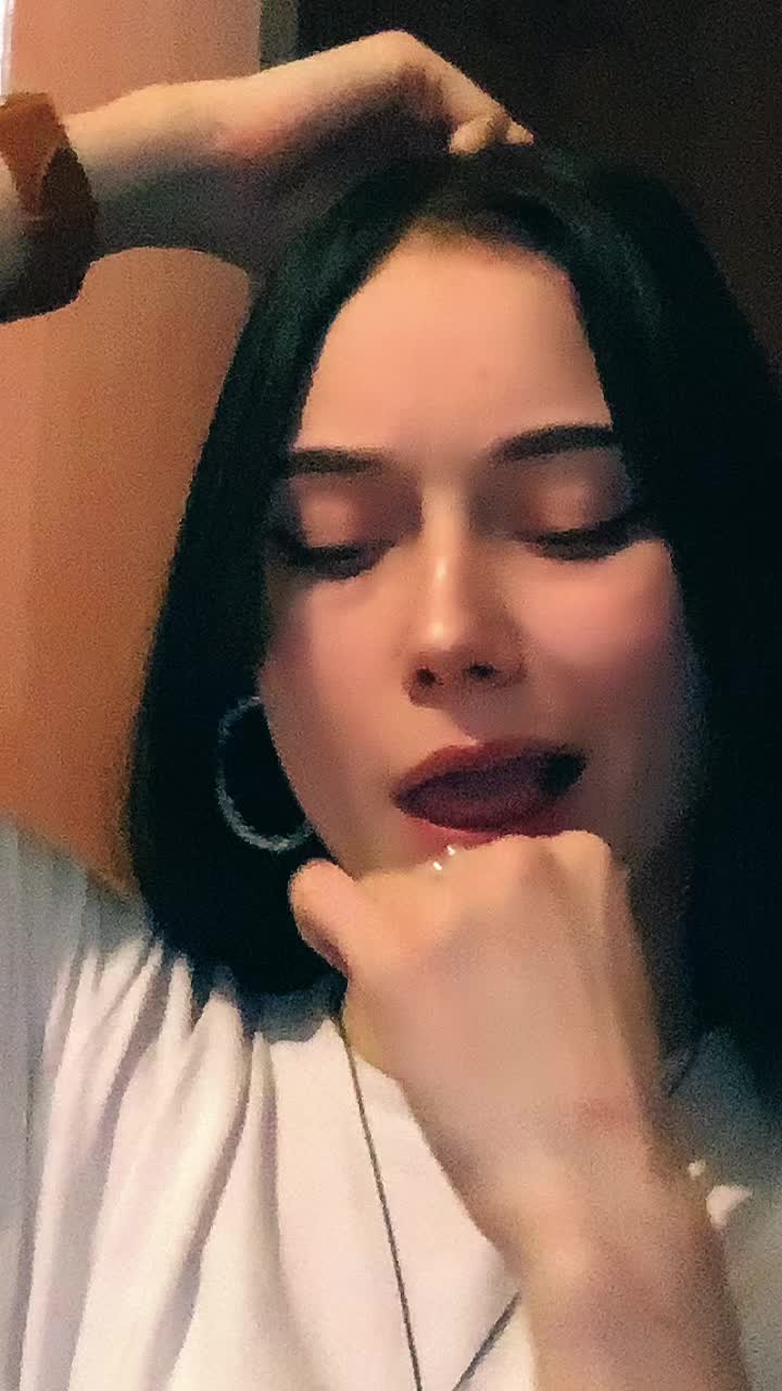 @👑