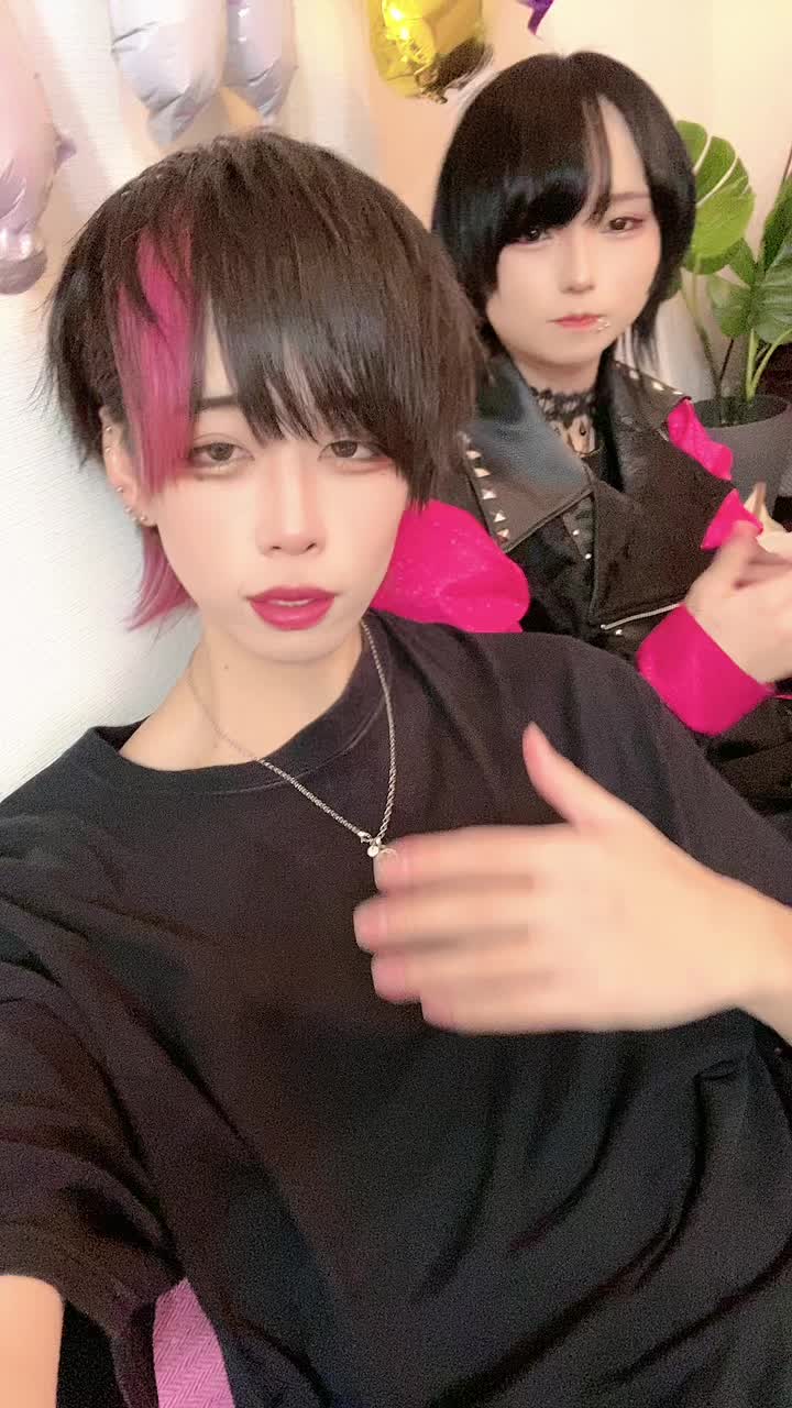 @とーま