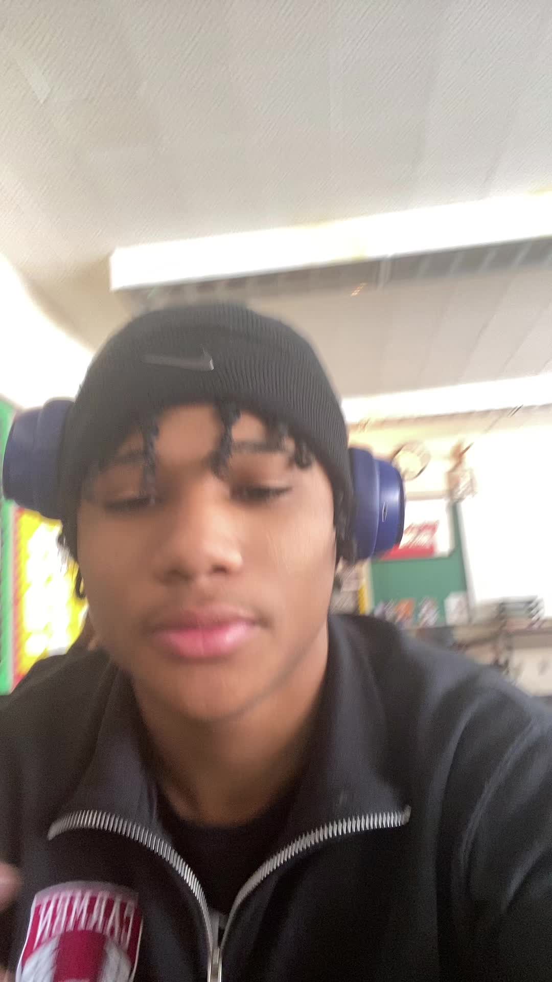@Mico3💫