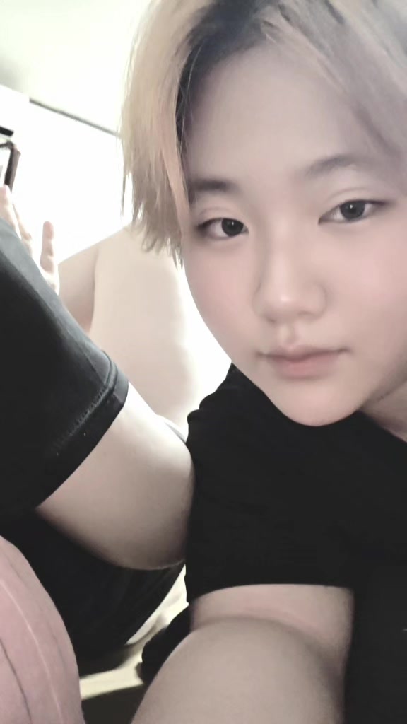 @채율