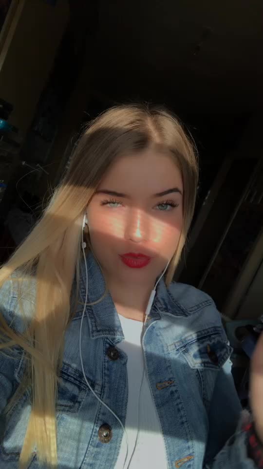 @𝙉𝙞̈𝙣’🍂