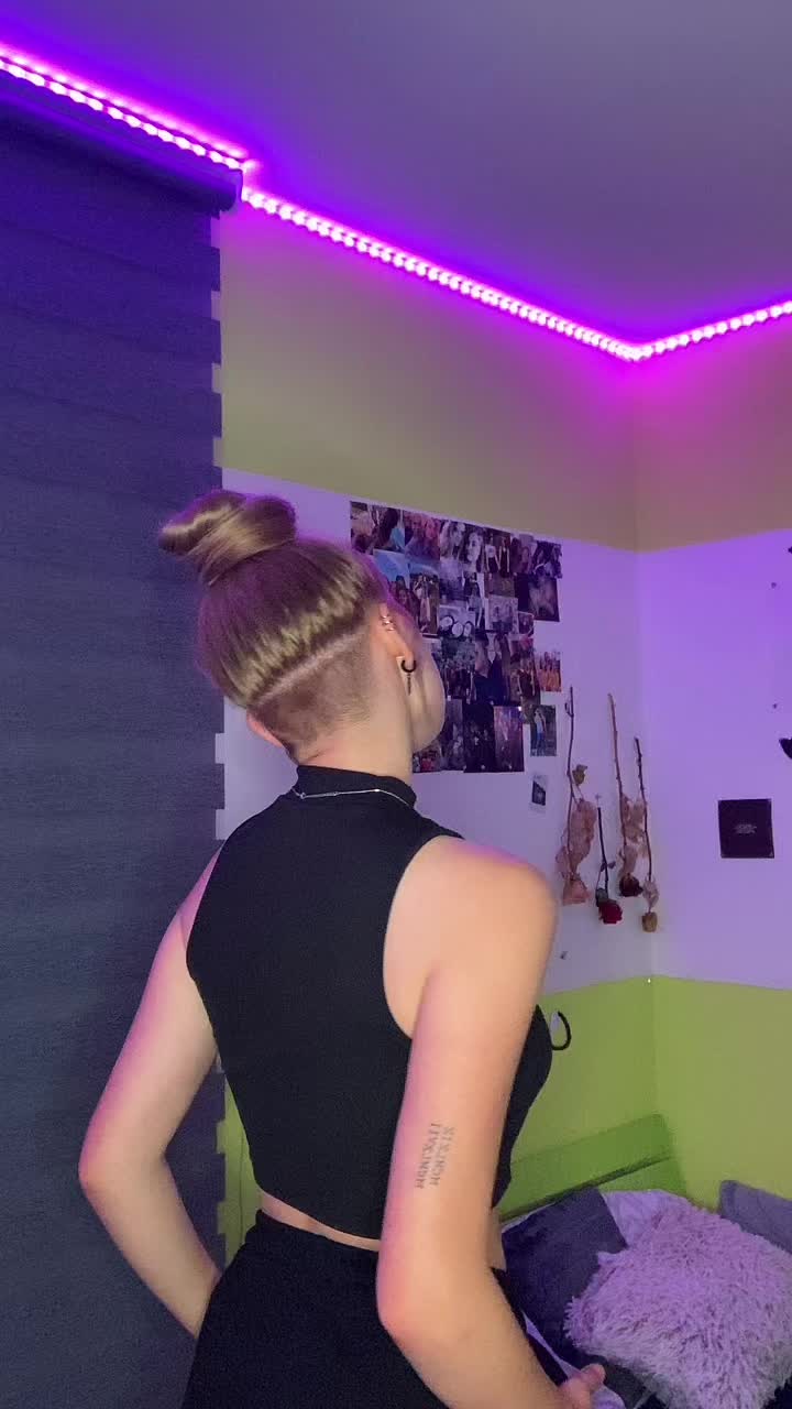 @Viuu
